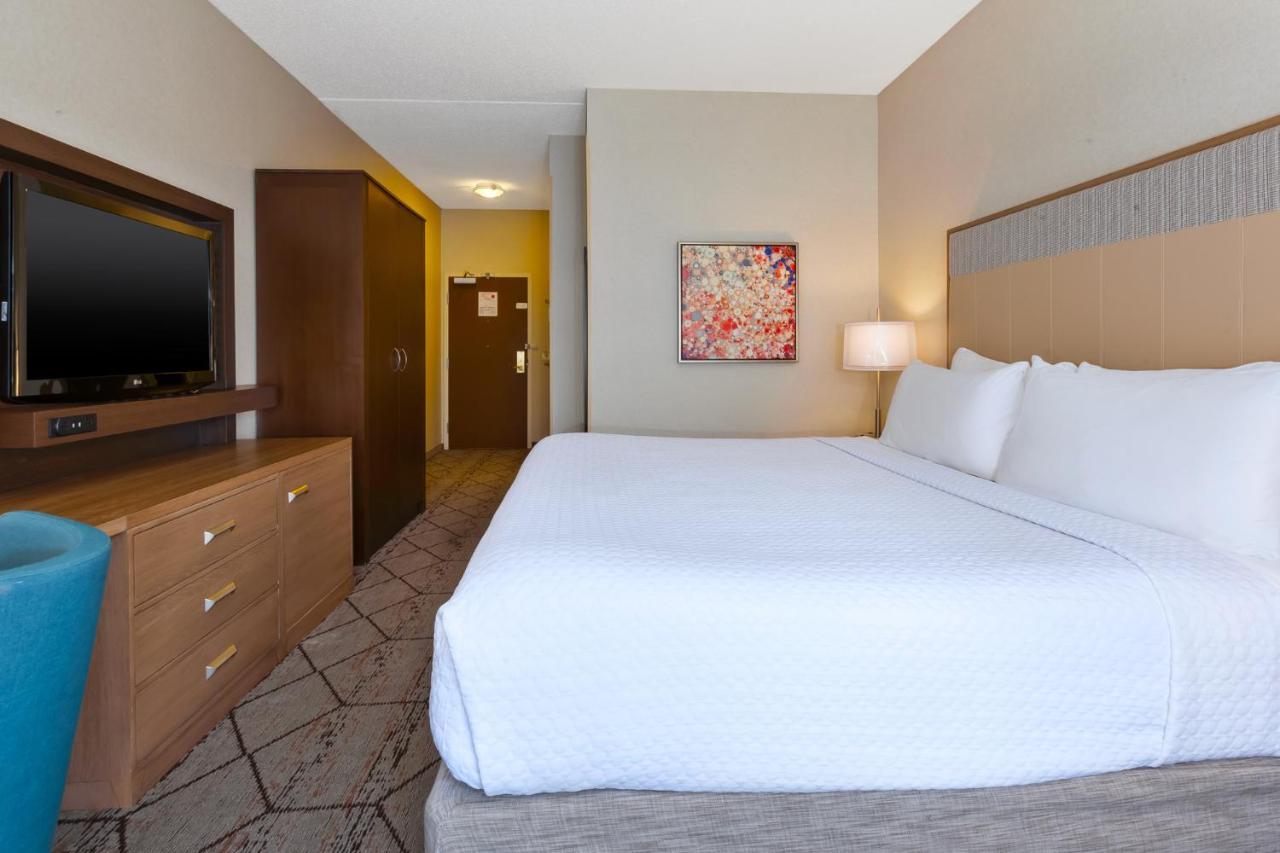 Hotel Crowne Plaza Columbus North - Worthington By Ihg Extérieur photo