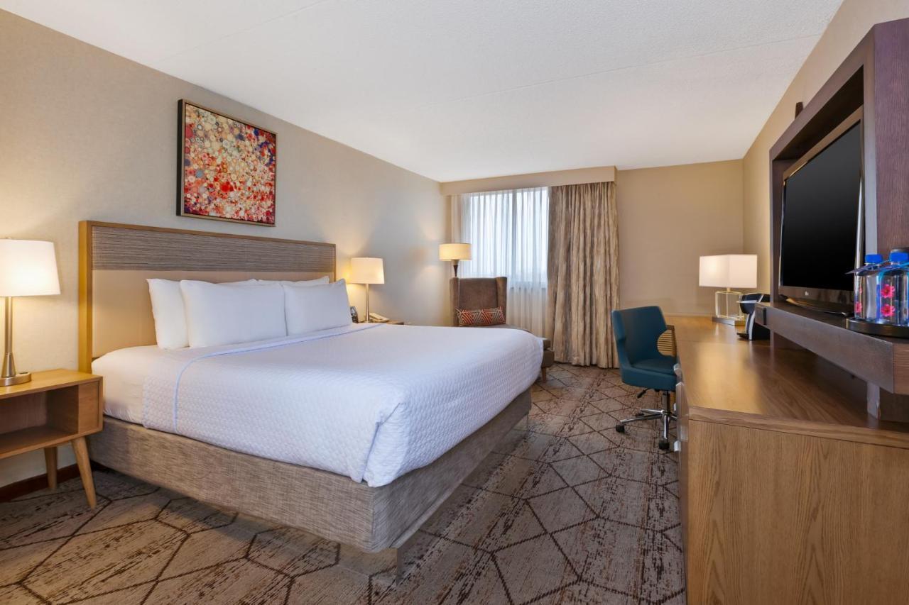 Hotel Crowne Plaza Columbus North - Worthington By Ihg Extérieur photo