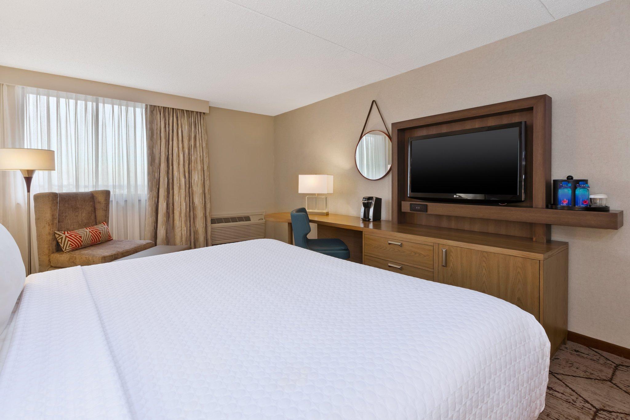 Hotel Crowne Plaza Columbus North - Worthington By Ihg Extérieur photo