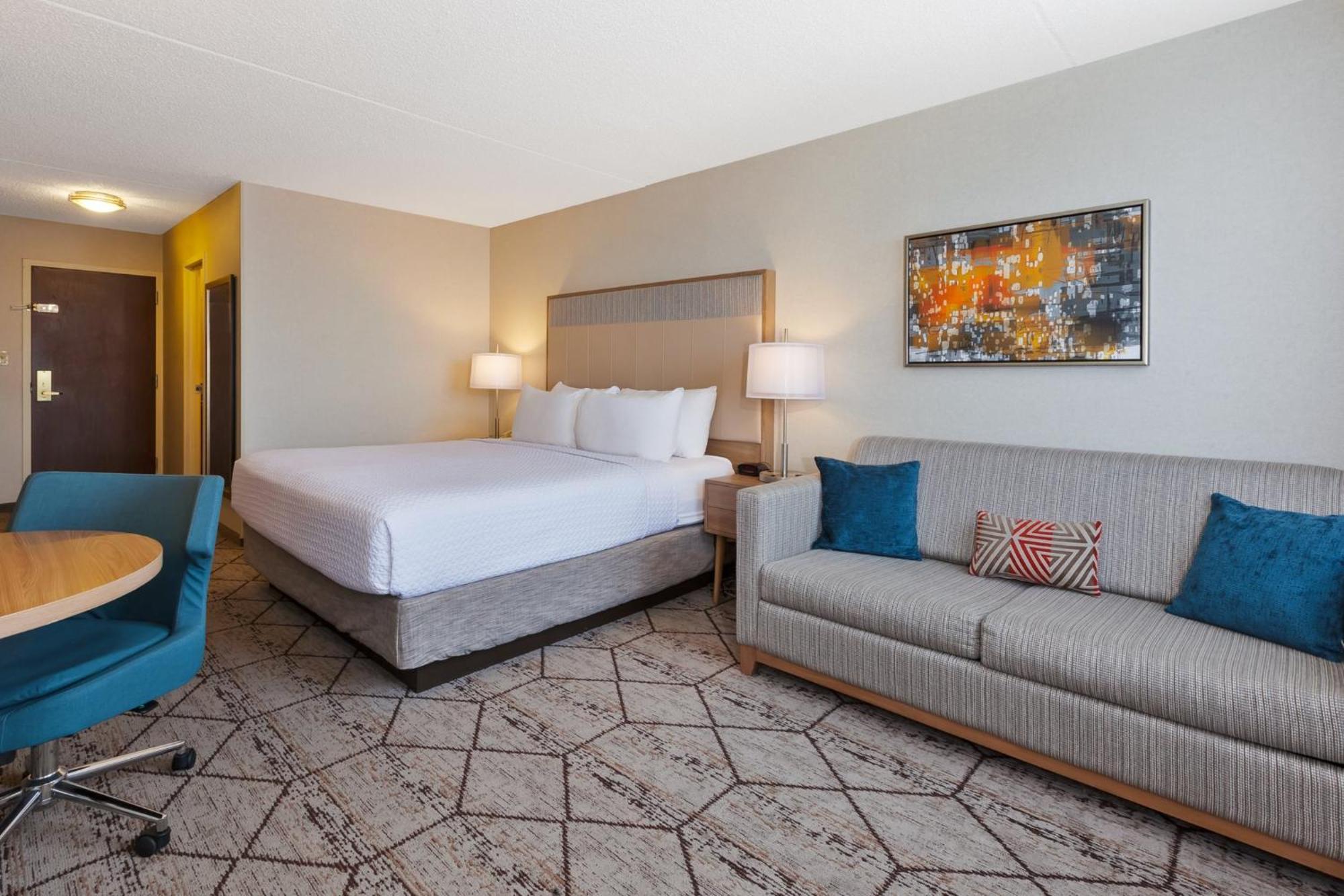 Hotel Crowne Plaza Columbus North - Worthington By Ihg Extérieur photo